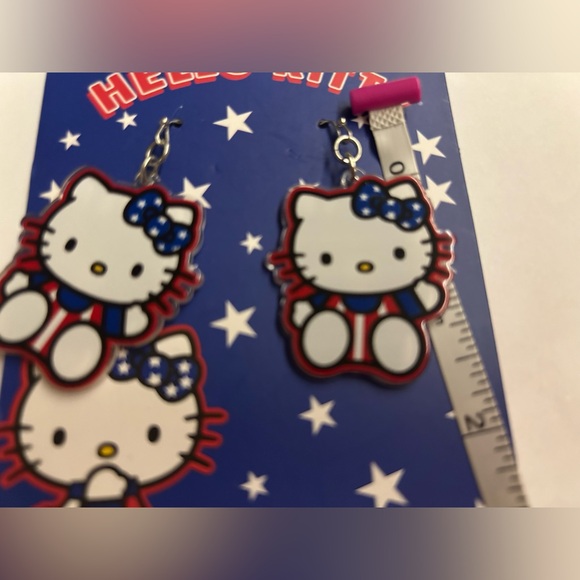 New Hello Kitty Pierced Earrings Sanrio Claire's - Picture 7 of 12